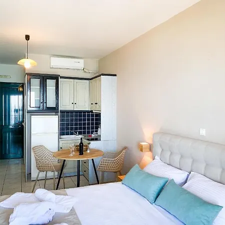 Sunset Premium Studio 3 Apartment Áyios Nikítas